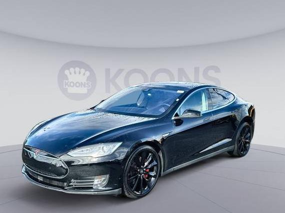 TESLA MODEL Y 2021 5YJYGDEE2MF153318 image